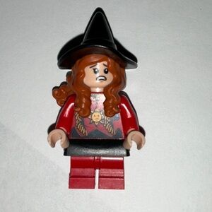 New Lego Dani Dennison Red and Black Witch Minifigure